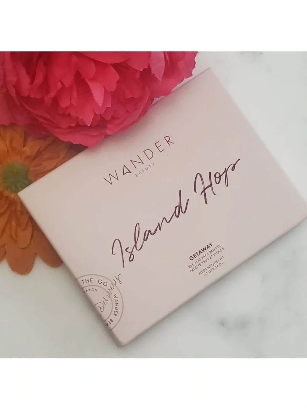 Wander Island Hop Eyeshadow Palette - Pink, Peach, Bronze & Tan Shades
